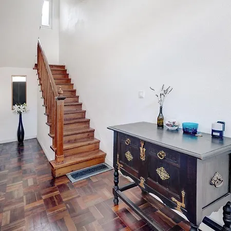 Andar Tranquilo Entre Lisboa Apartamento